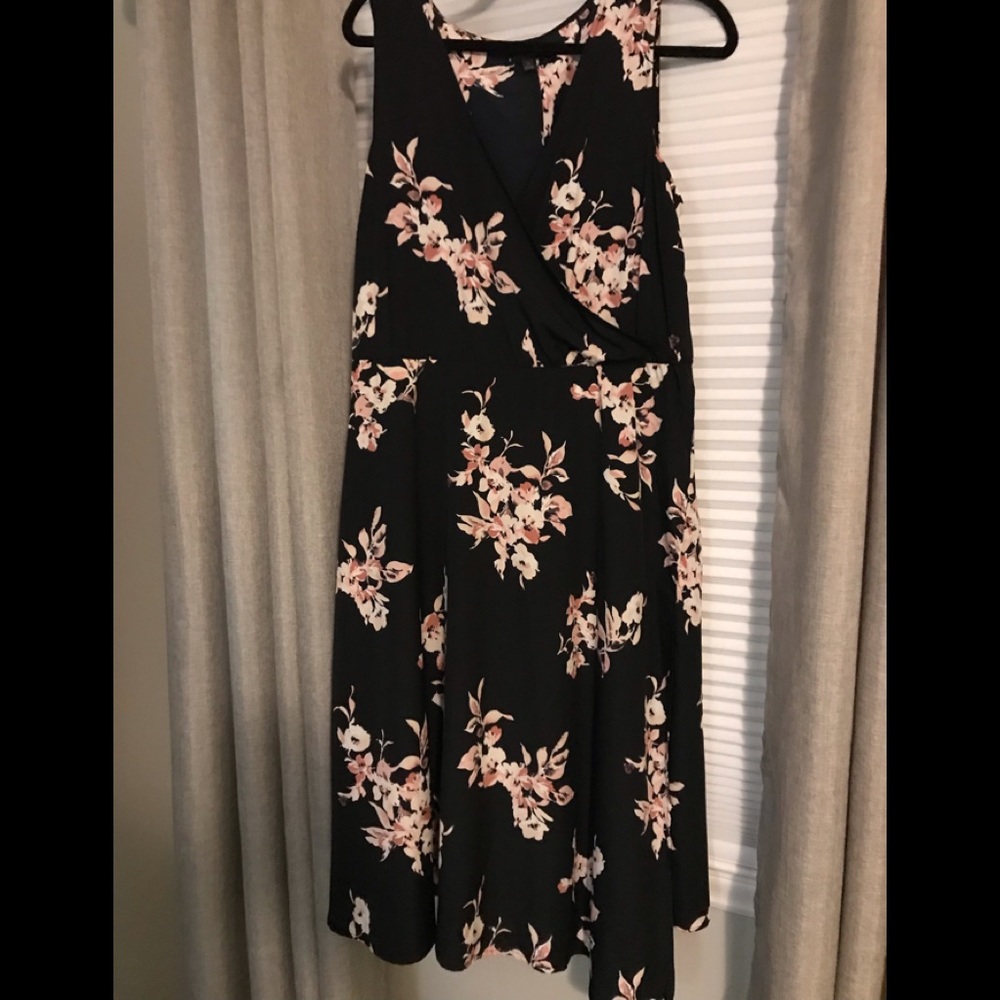Lane Bryant 16 Summer Floral Dress